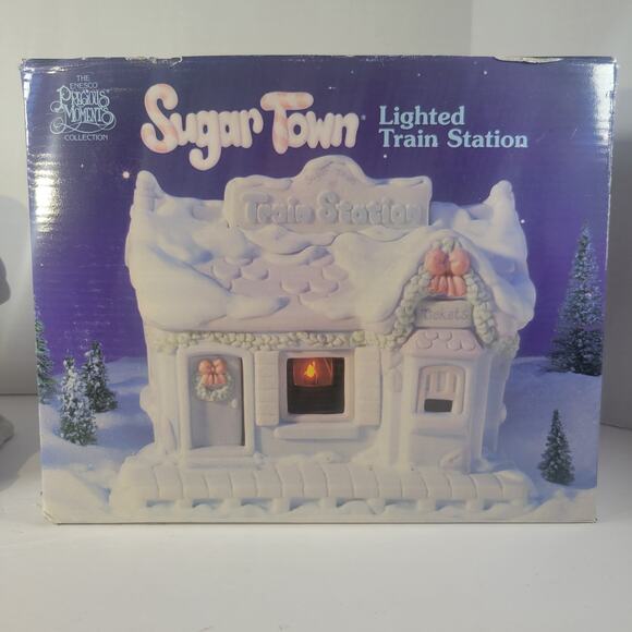 Precious Moments Sugar Town Lighted Train Station Figurine Enesco 150150 1995 - Picture 14 of 16